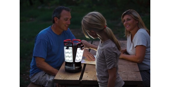 Coleman Quad CPX Lantern 3