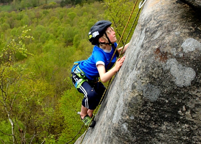 Child sales climbing shoes